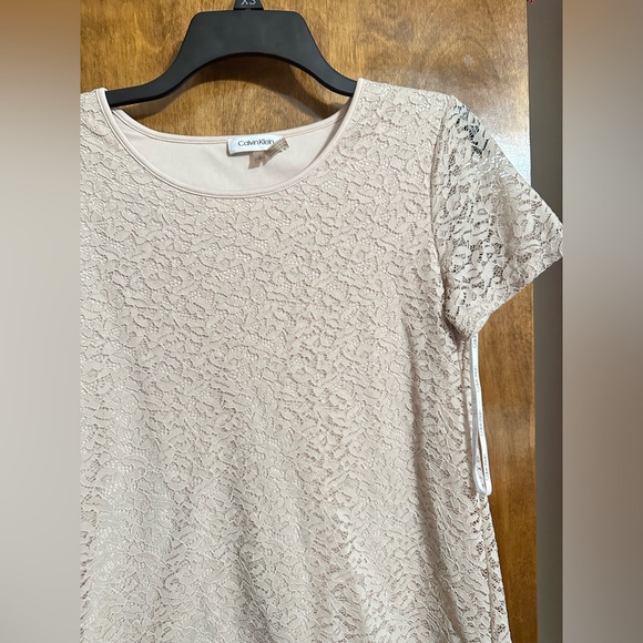 Calvin Klein Blush Lace Top - Picture 11 of 11